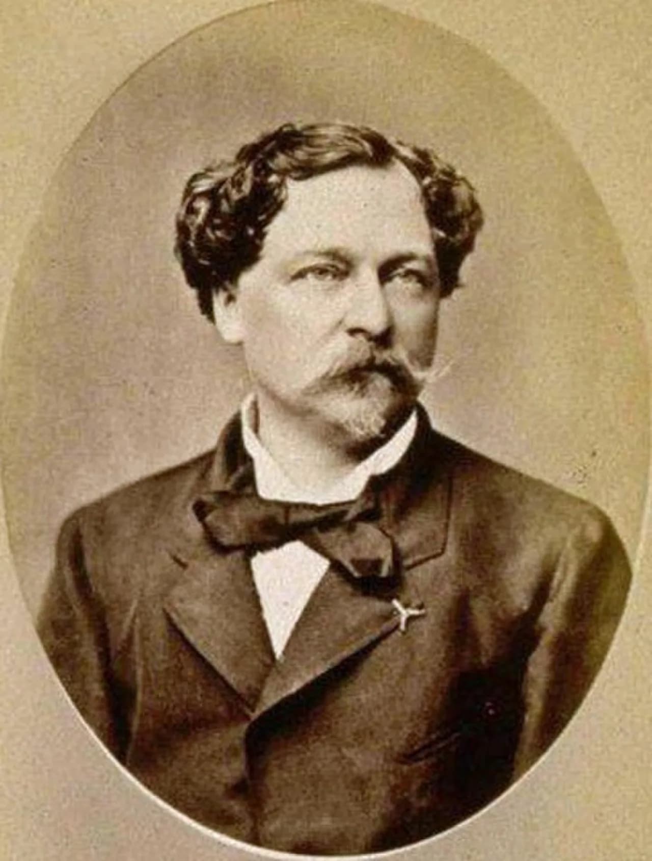 Léon Lefébure
