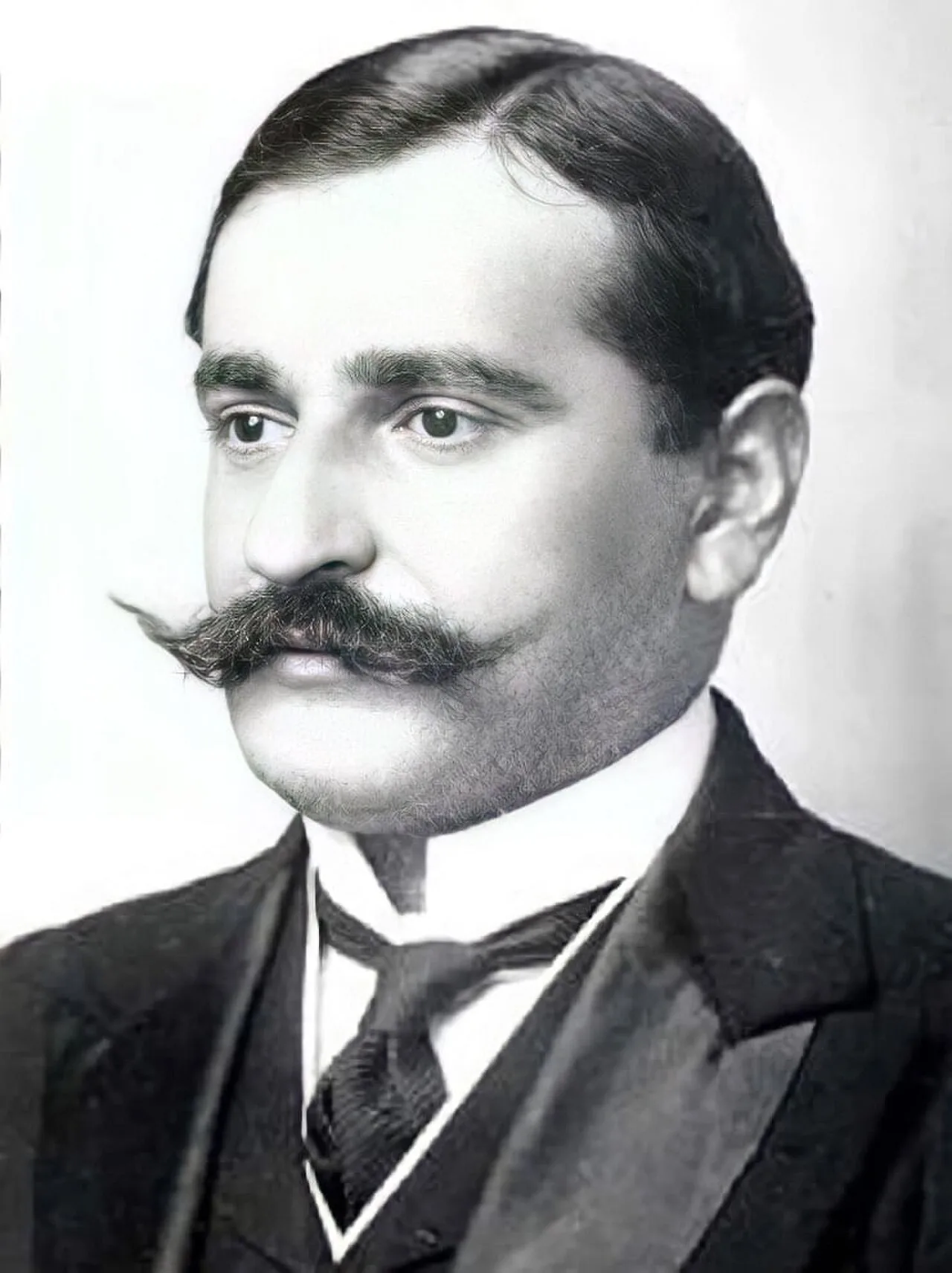 Hilë Mosi