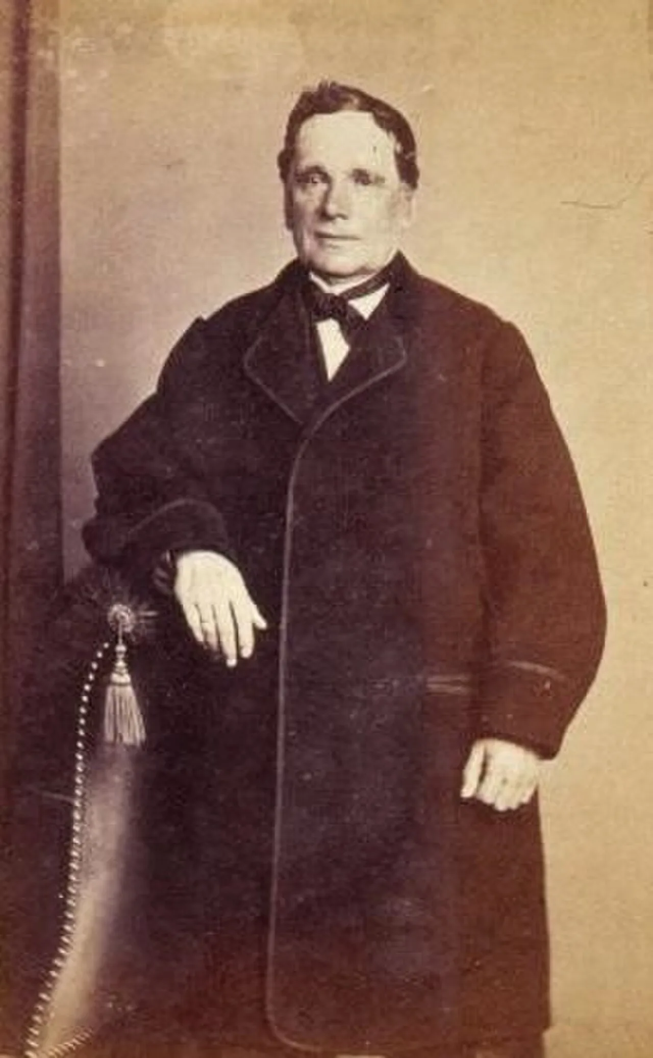 José Caveda y Nava