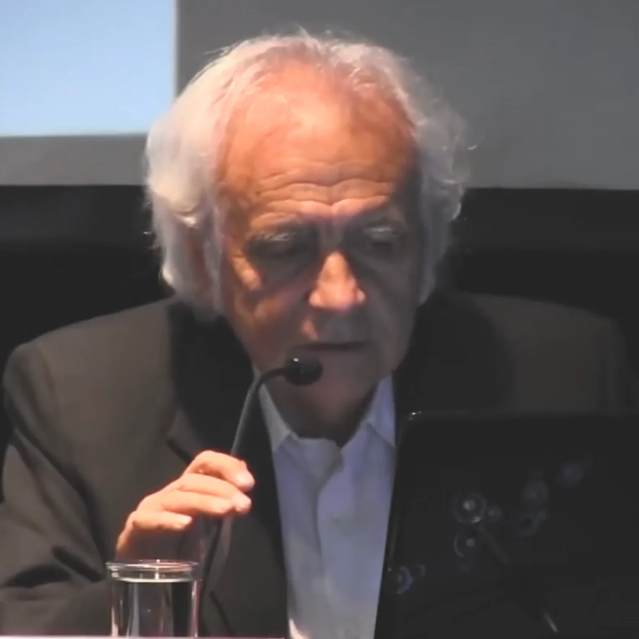 Arturo Corcuera