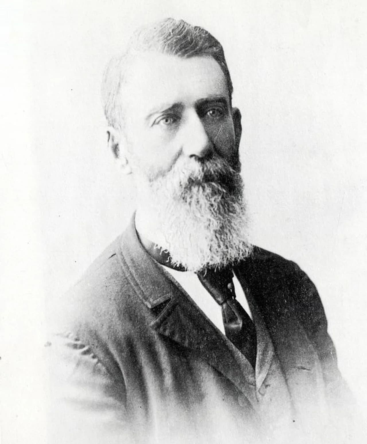 Lewis Jones