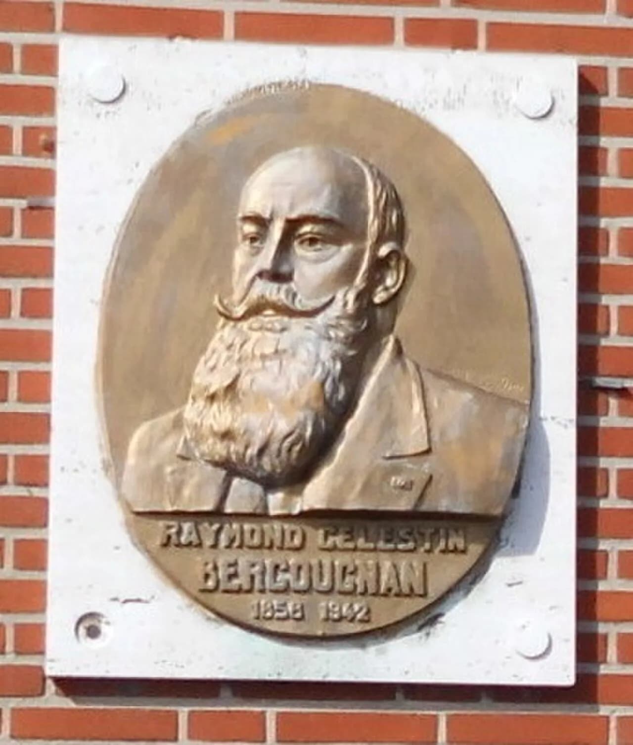 Raymond-Célestin Bergougnan