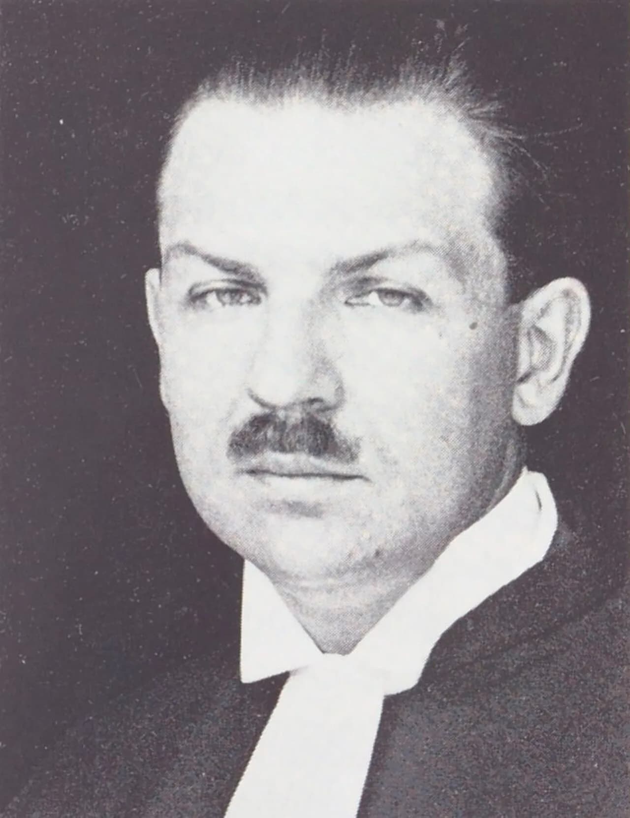 Raymond Ritter