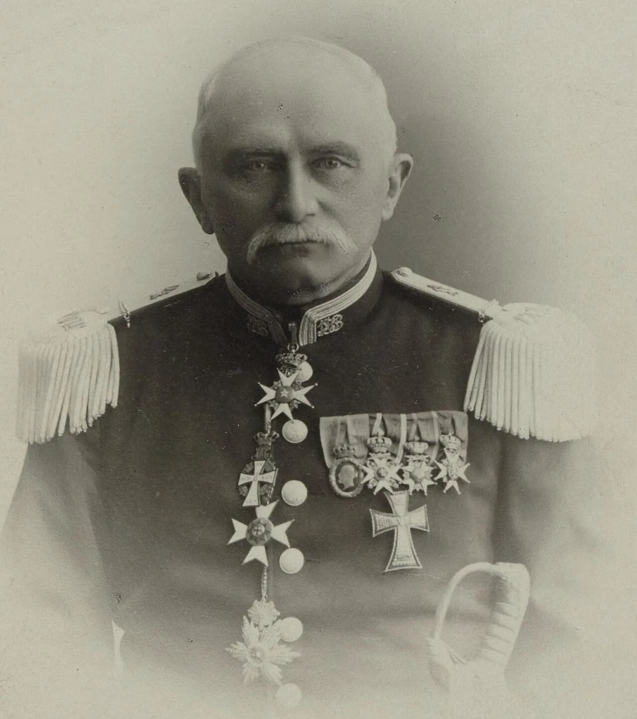 Herman Severin Løvenskiold