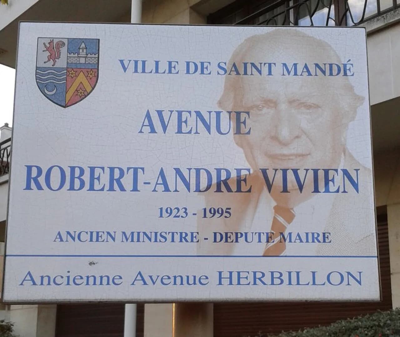Robert-André Vivien