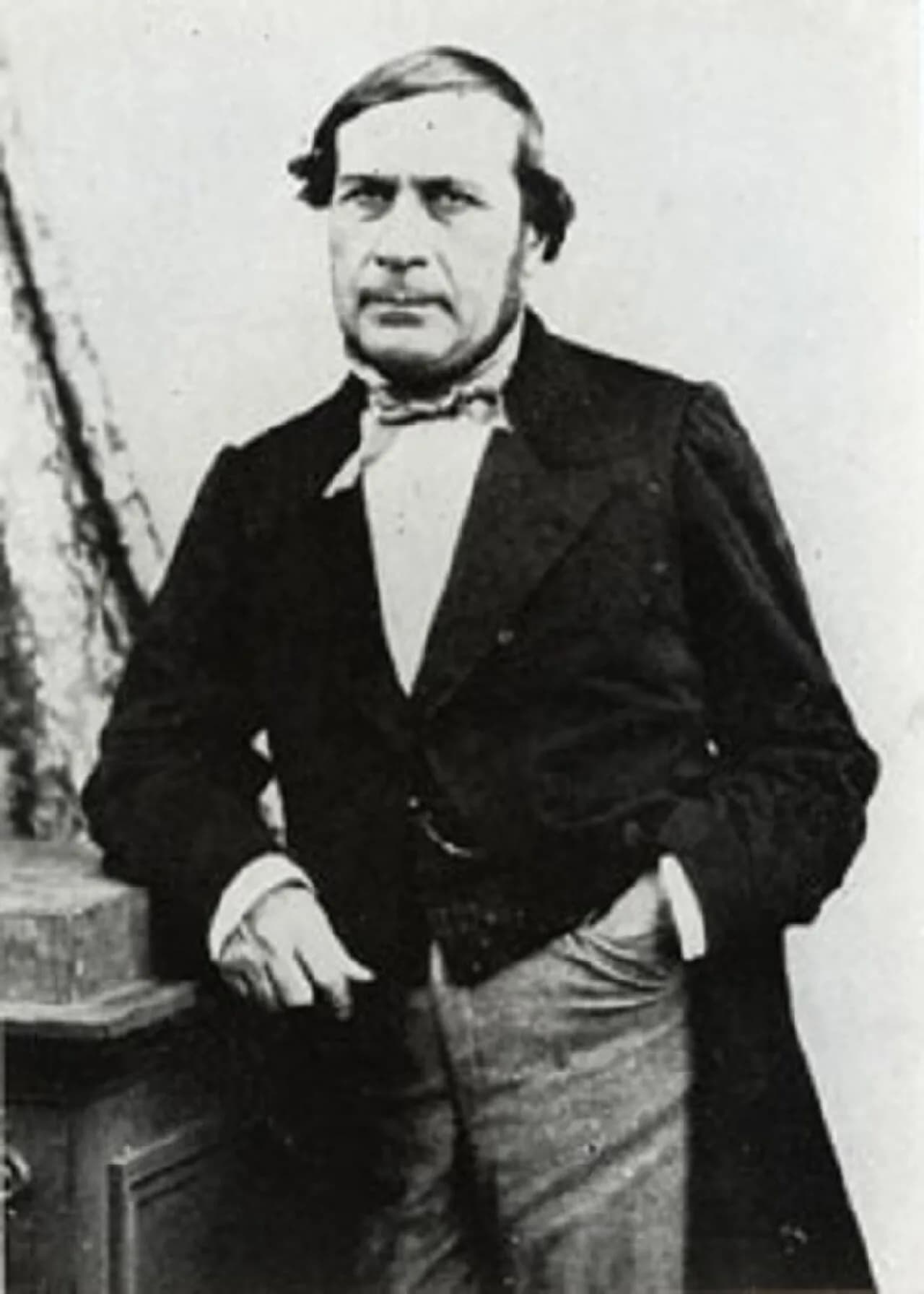 Théogène François Page