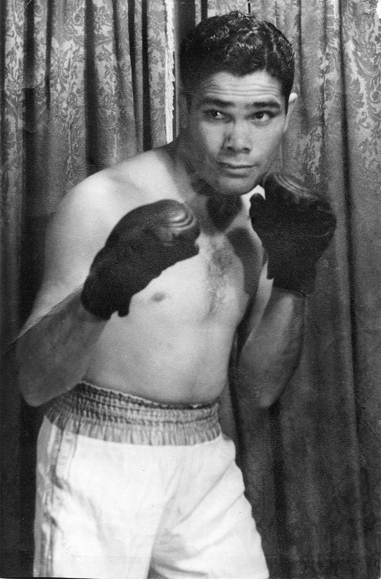 Ángel Leyes
