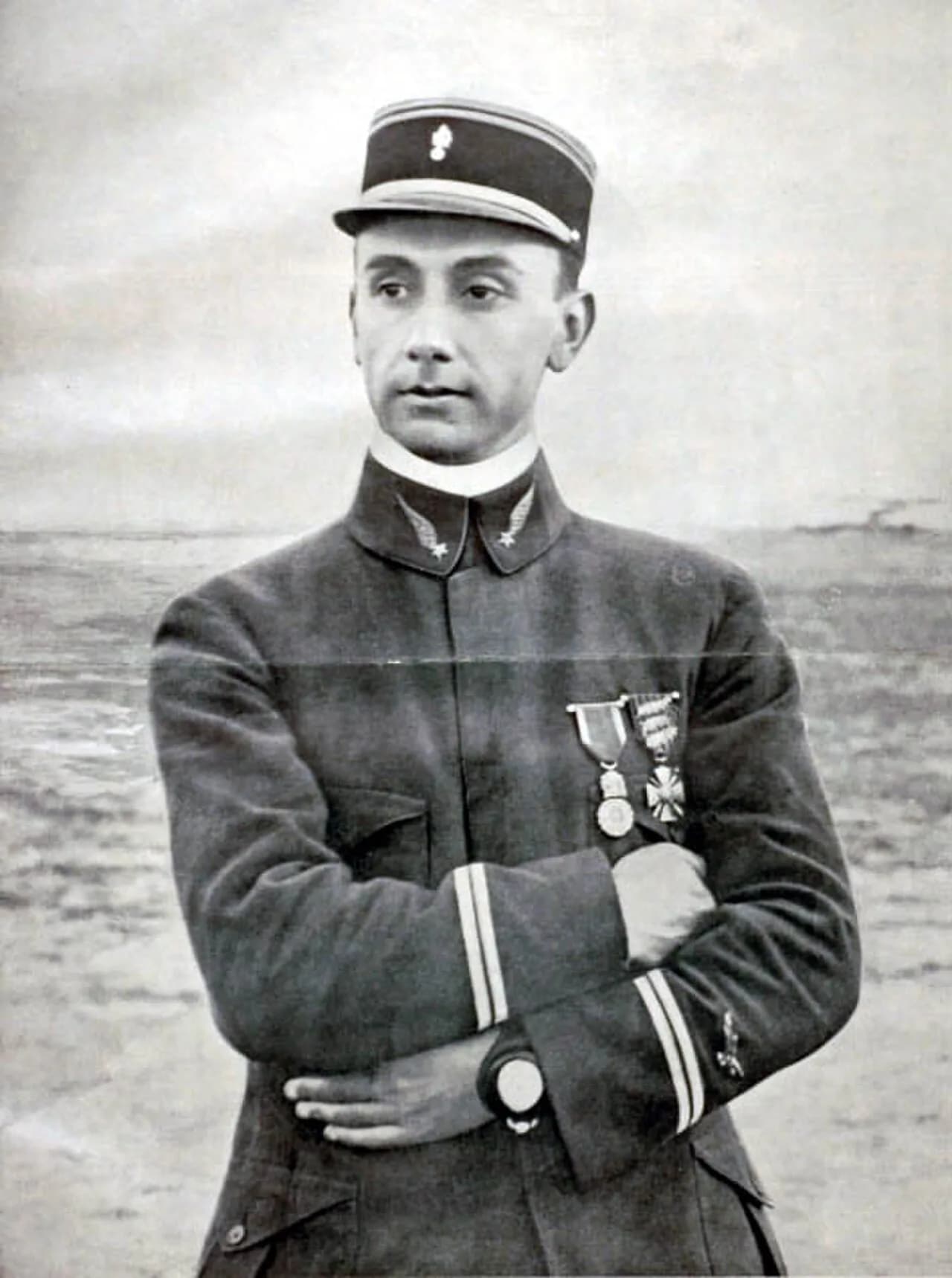 Vicente Almandos Almonacid