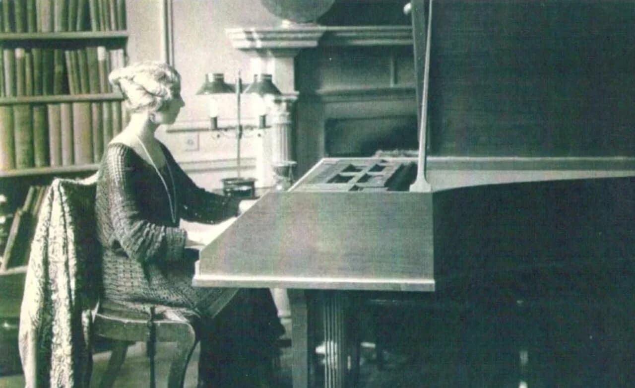 Violet Gordon Woodhouse