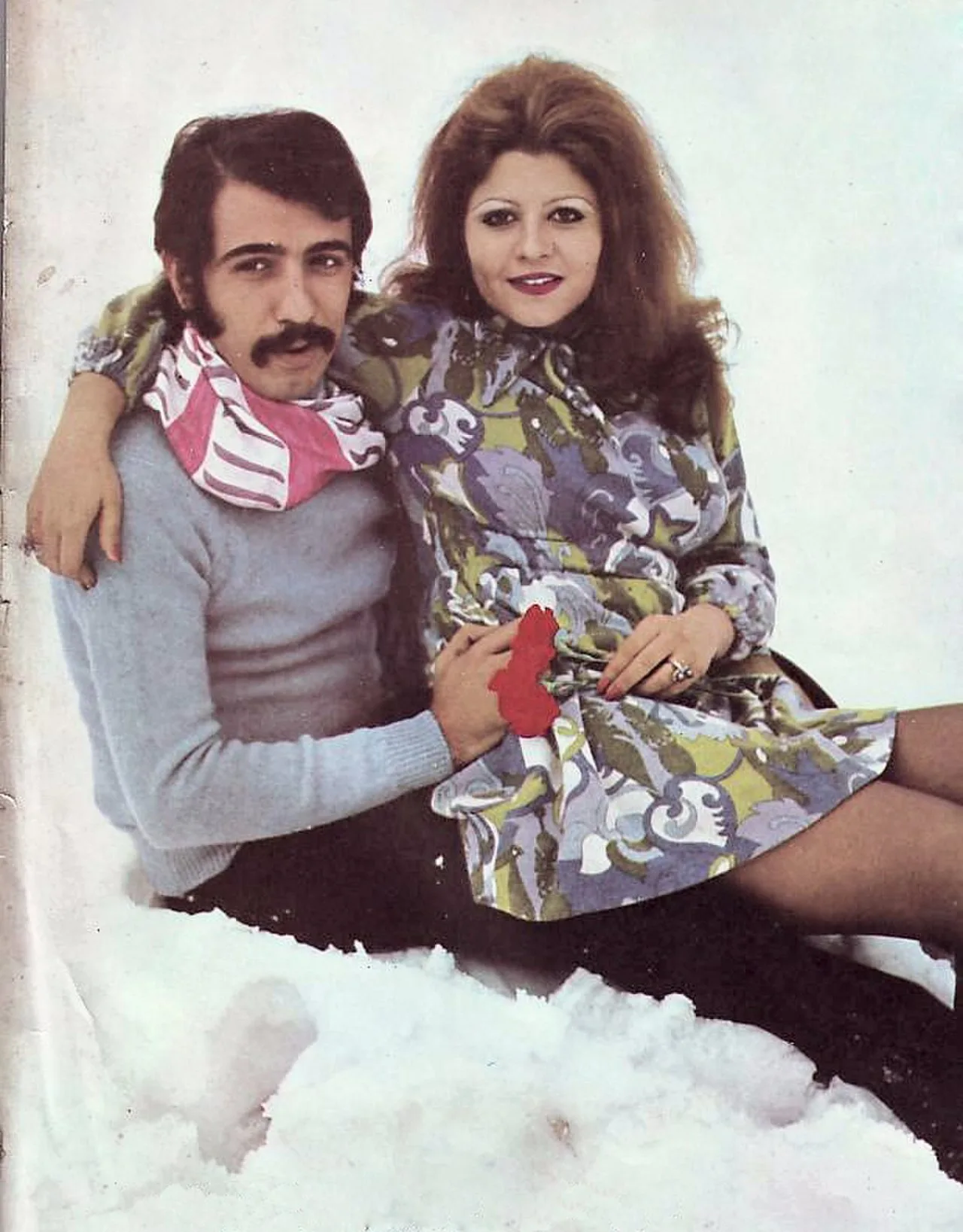 Zari Khoshkam