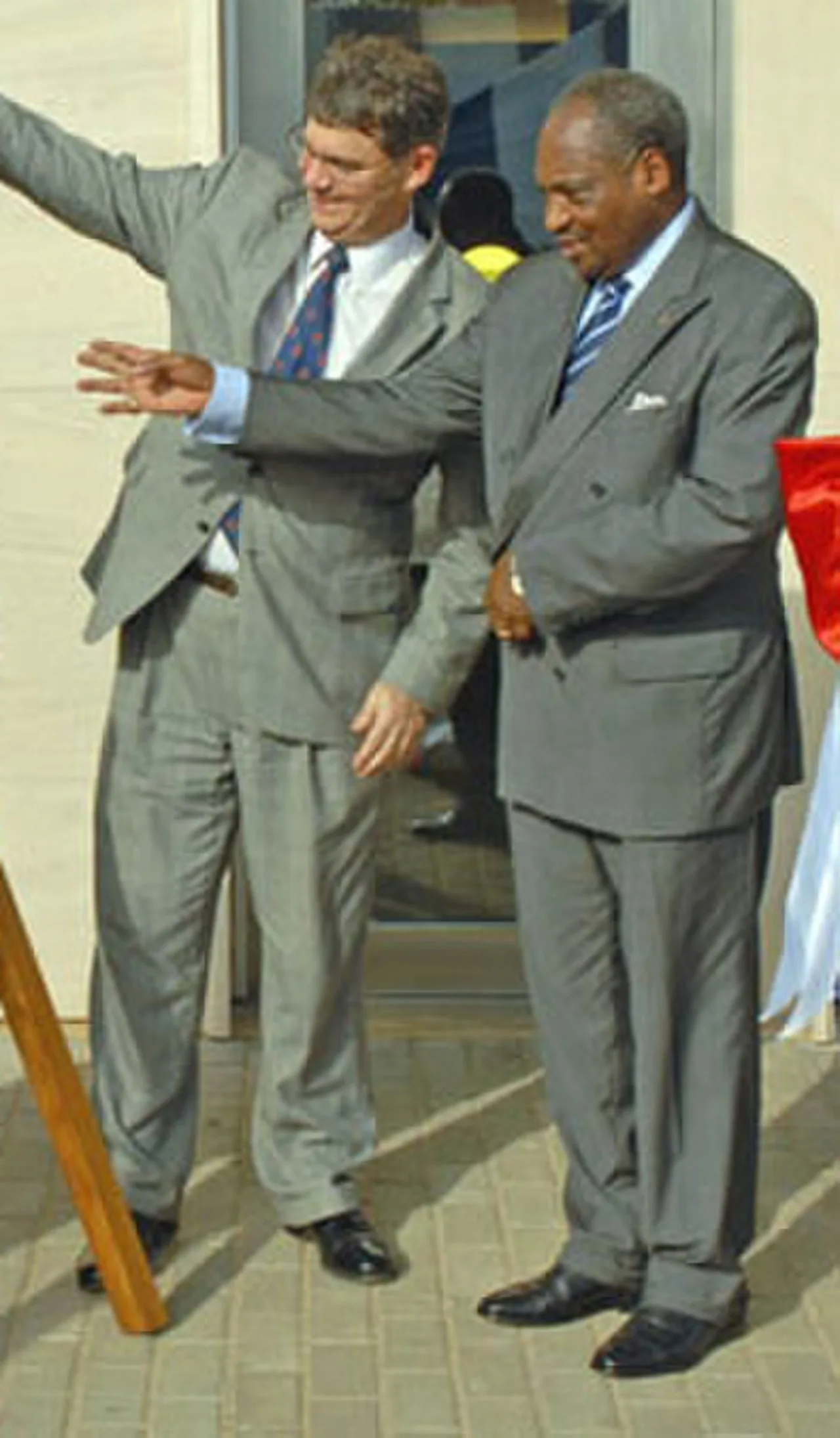 Zarifou Ayéva