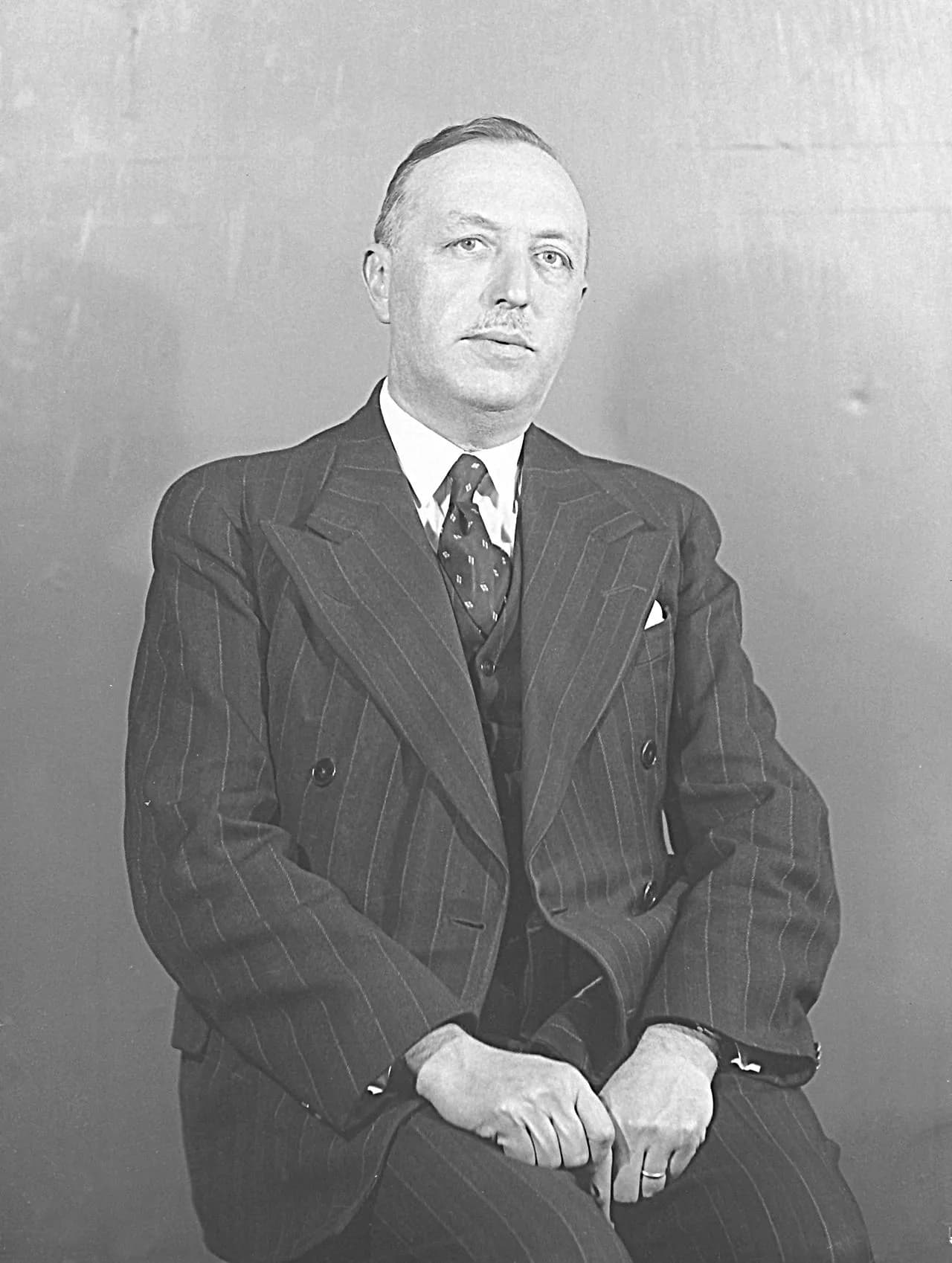 Émile Hennequin