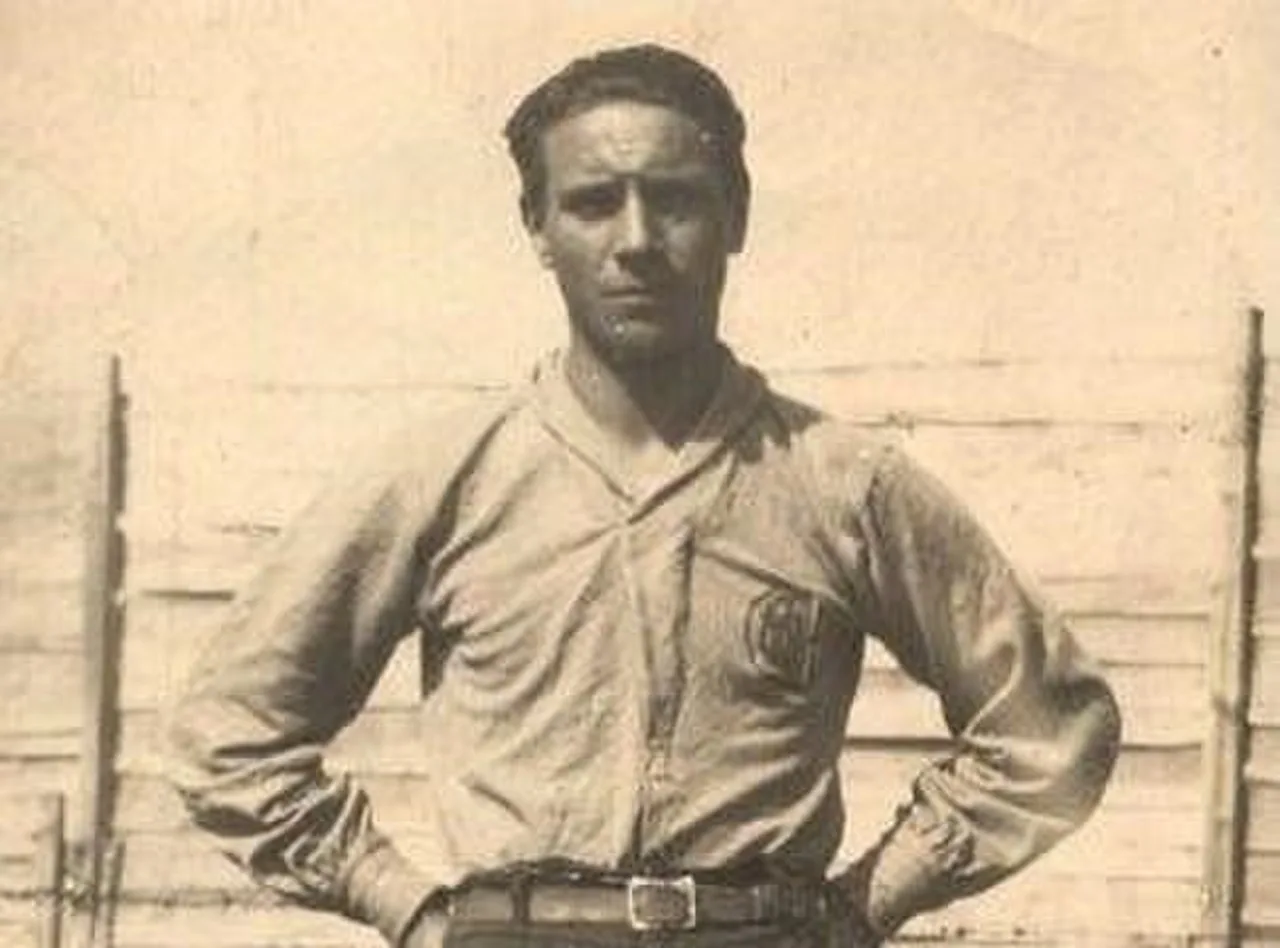 Armando Lauro
