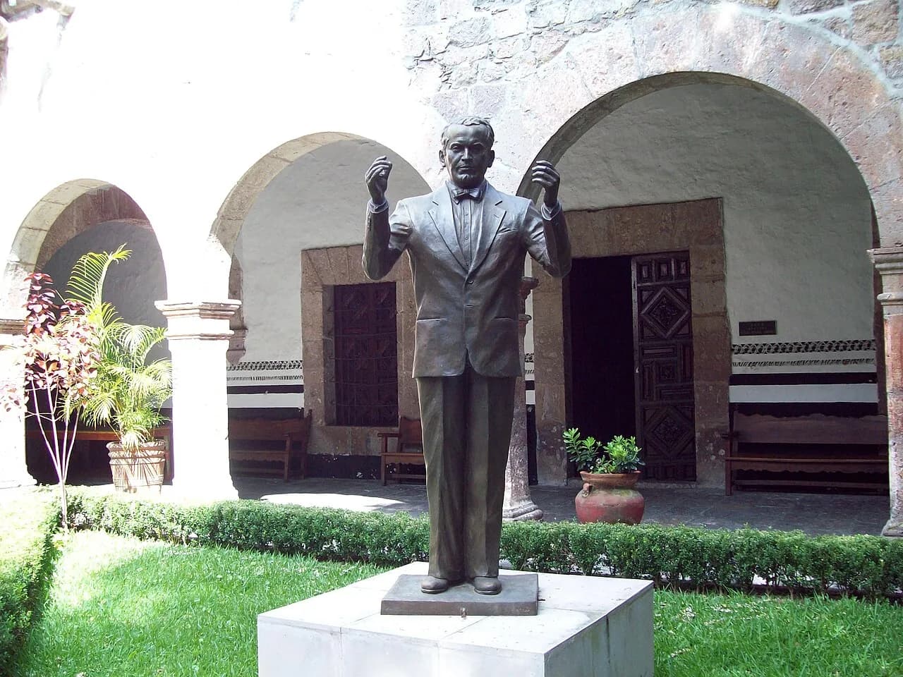 Miguel Bernal Jiménez