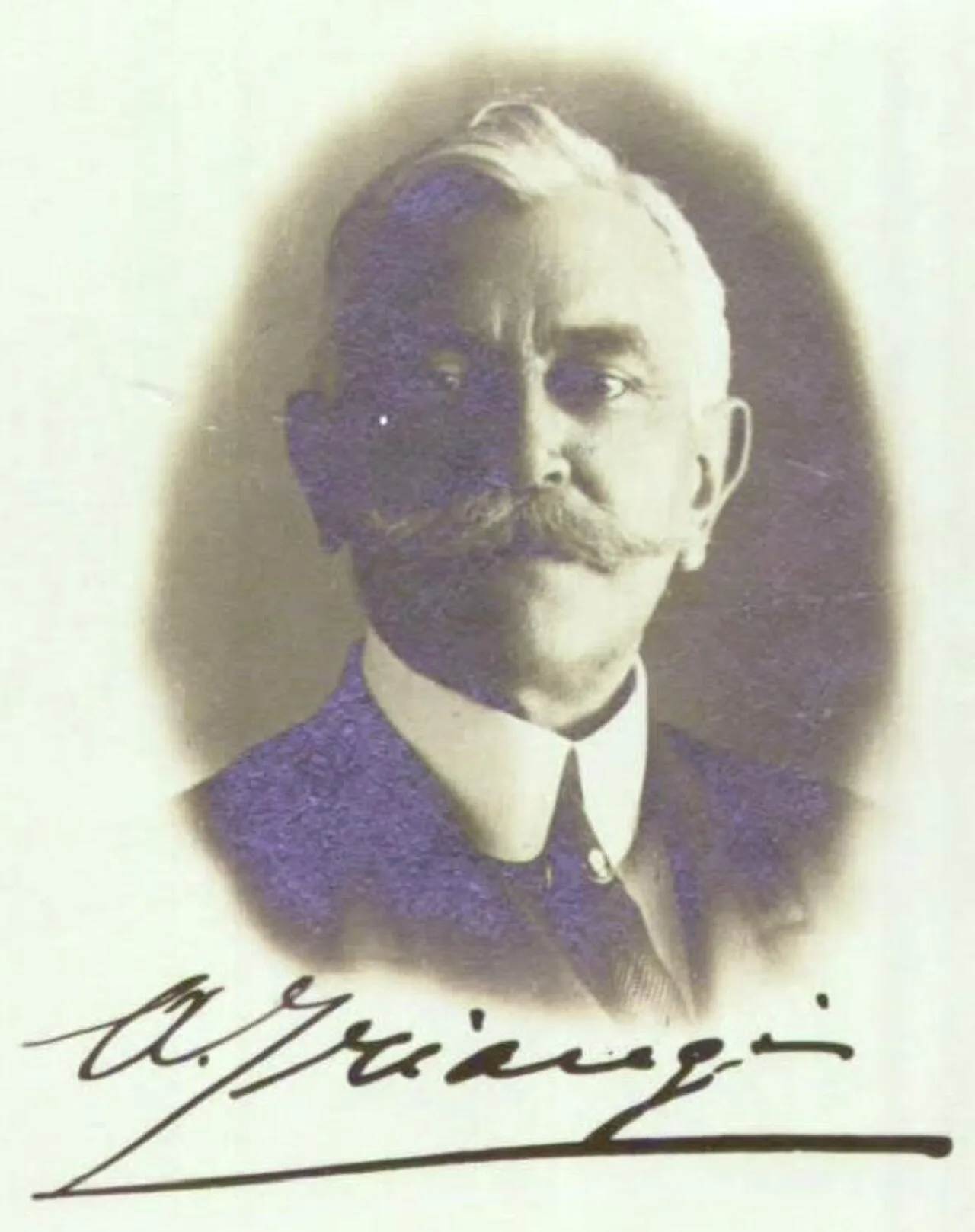 Arturo Triangi