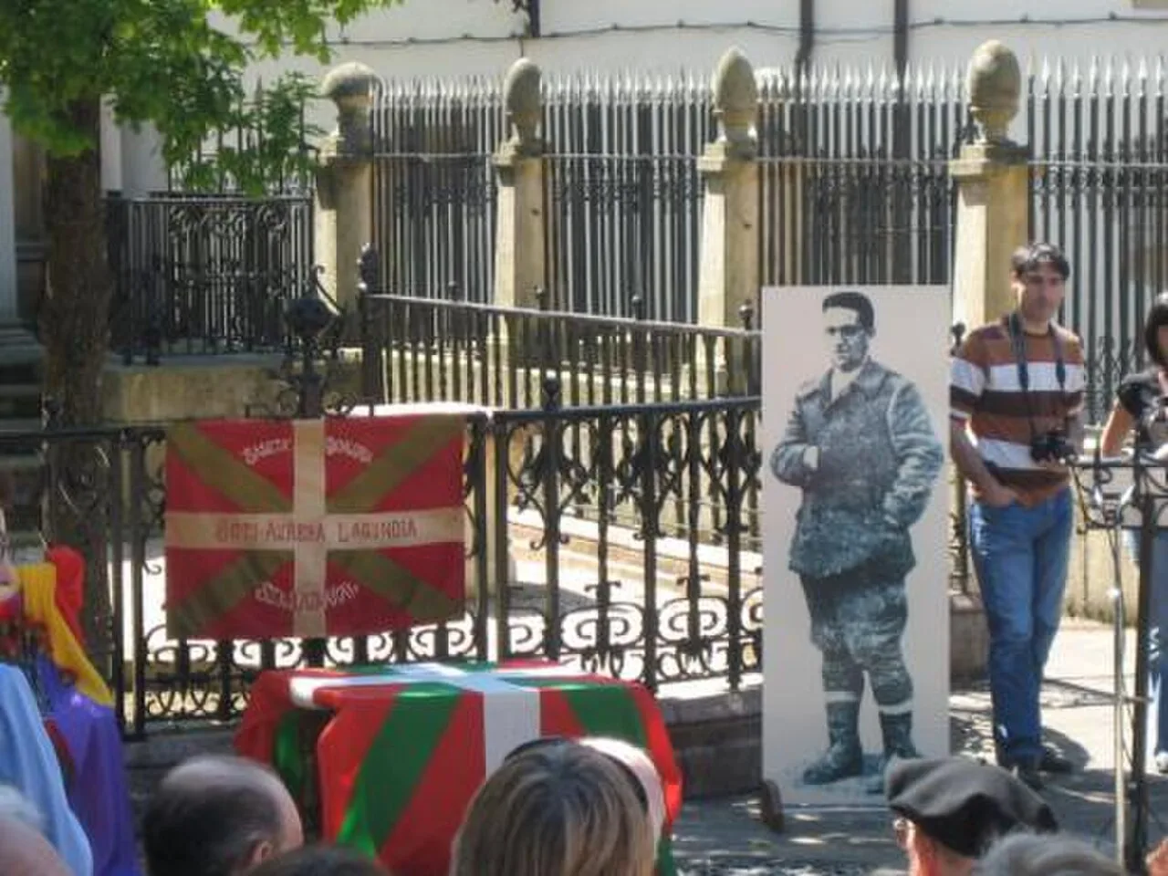 Cándido Saseta Echebarría