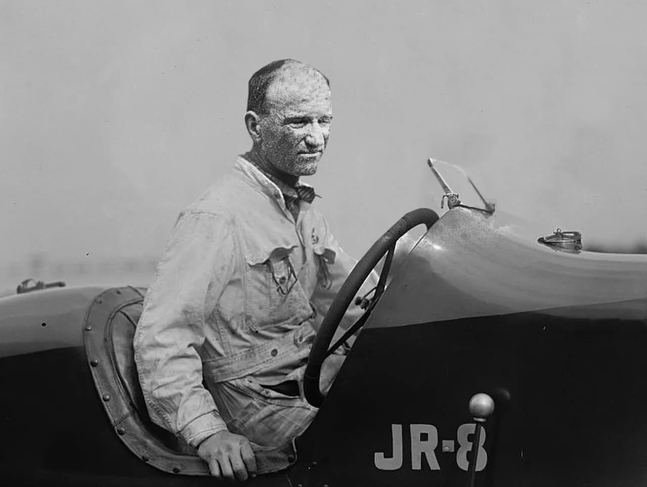 Earl Cooper