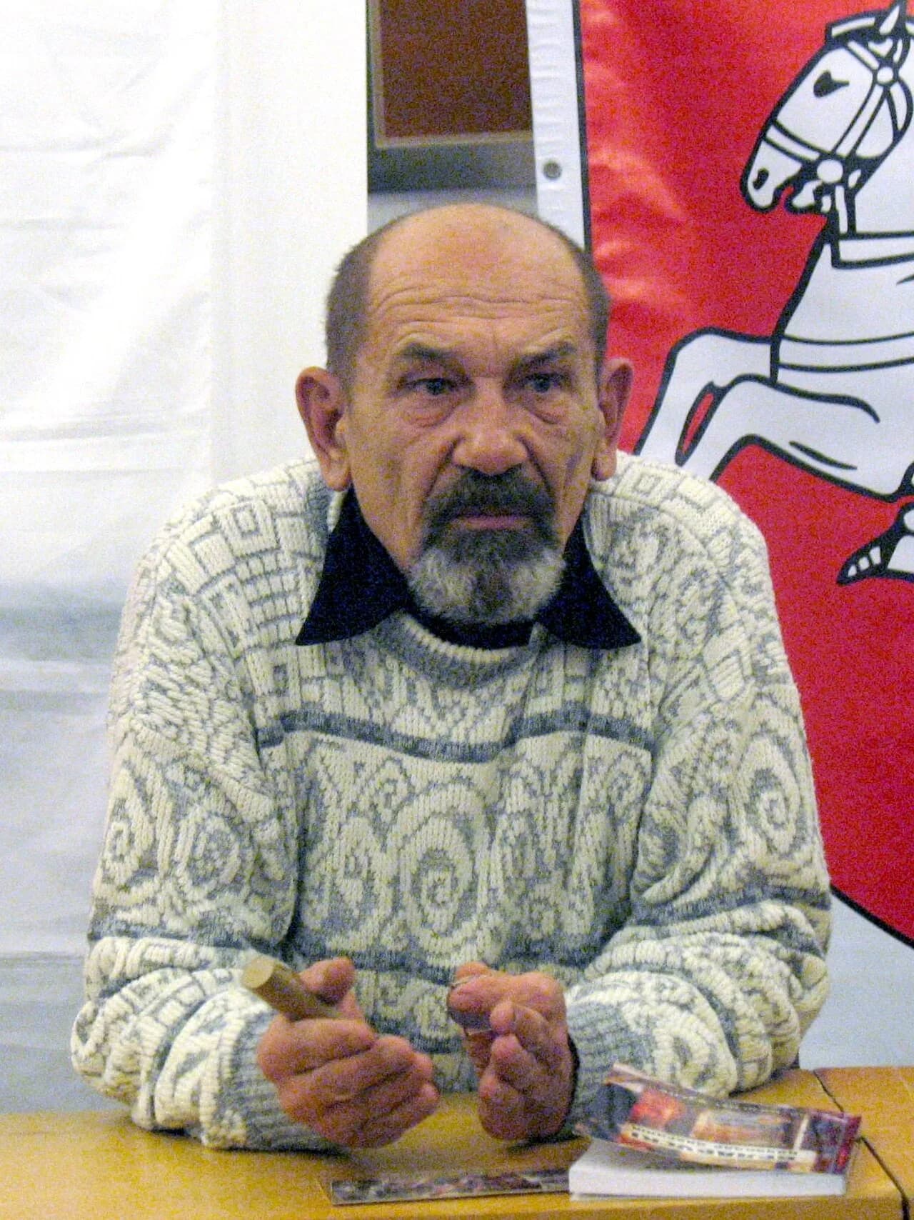 Mikalaj Aksamit
