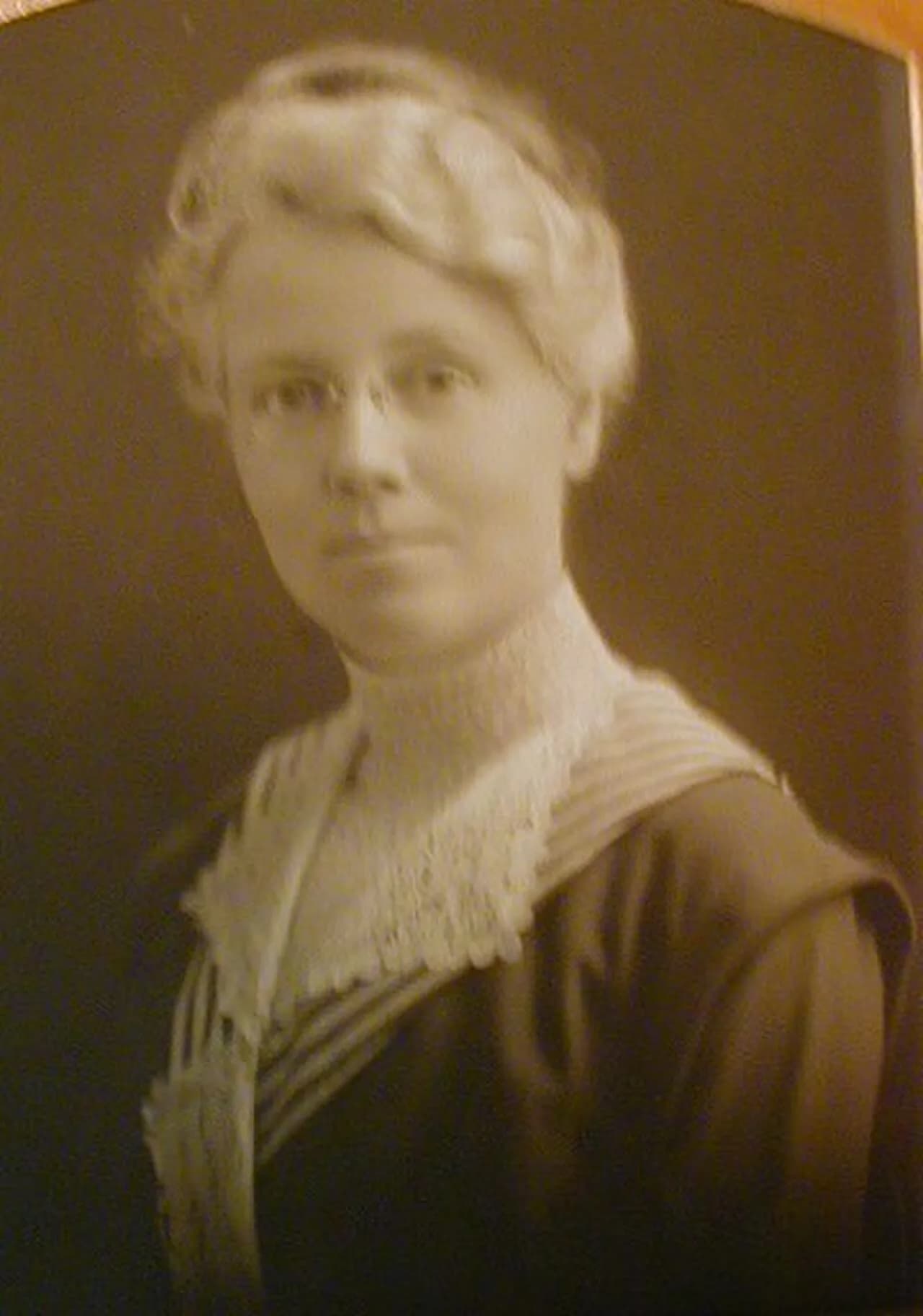 Belle Wood-Comstock