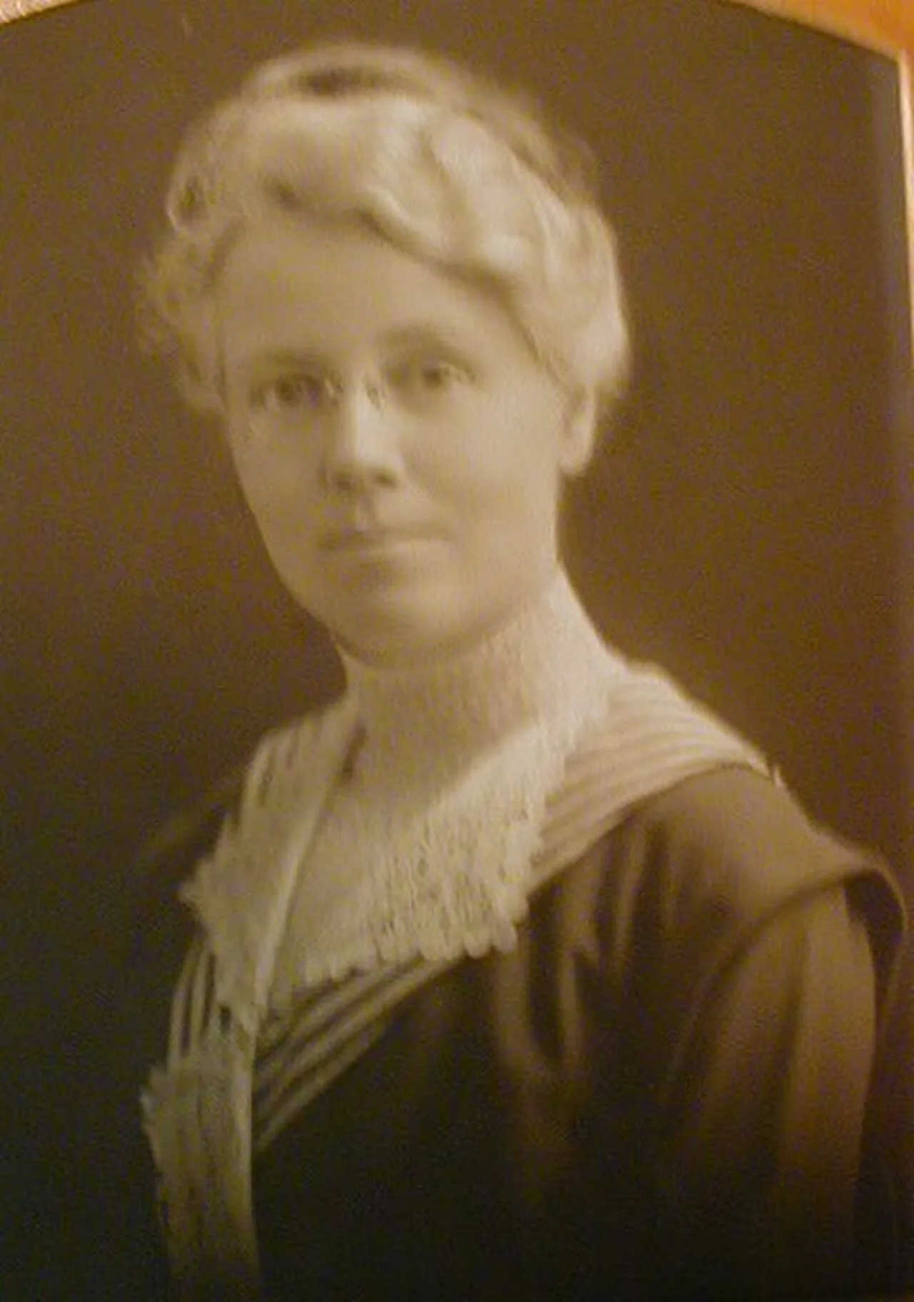 Belle Wood-Comstock