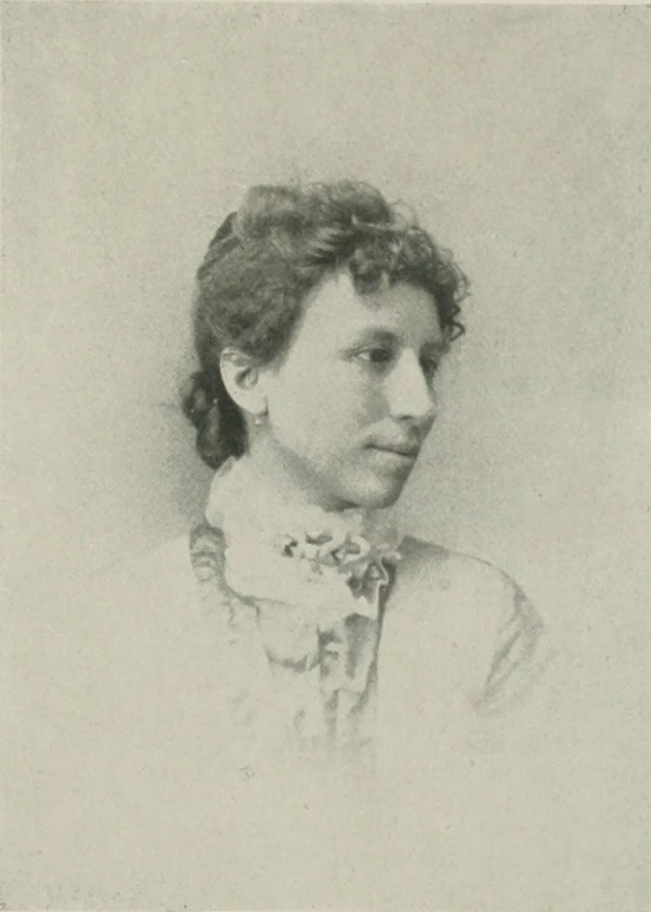 Laura Andrews Rhodes