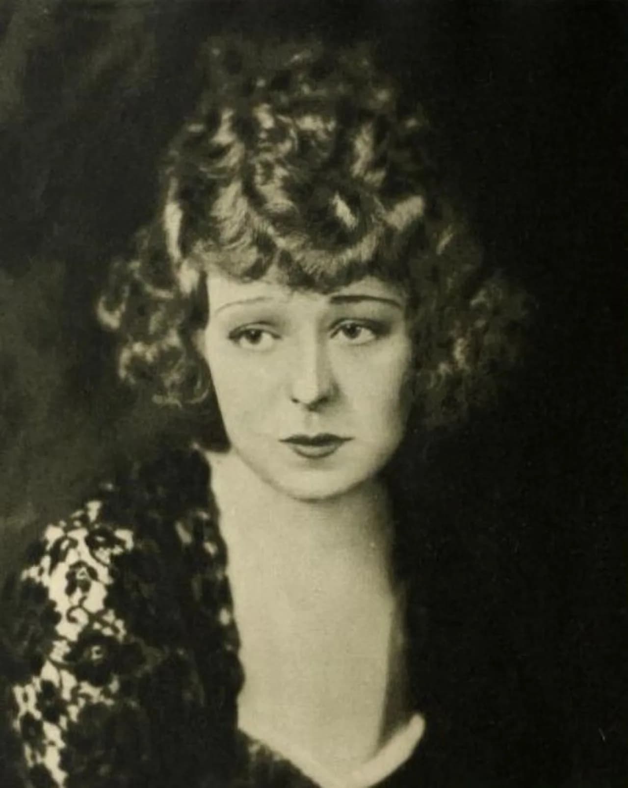 Seena Owen