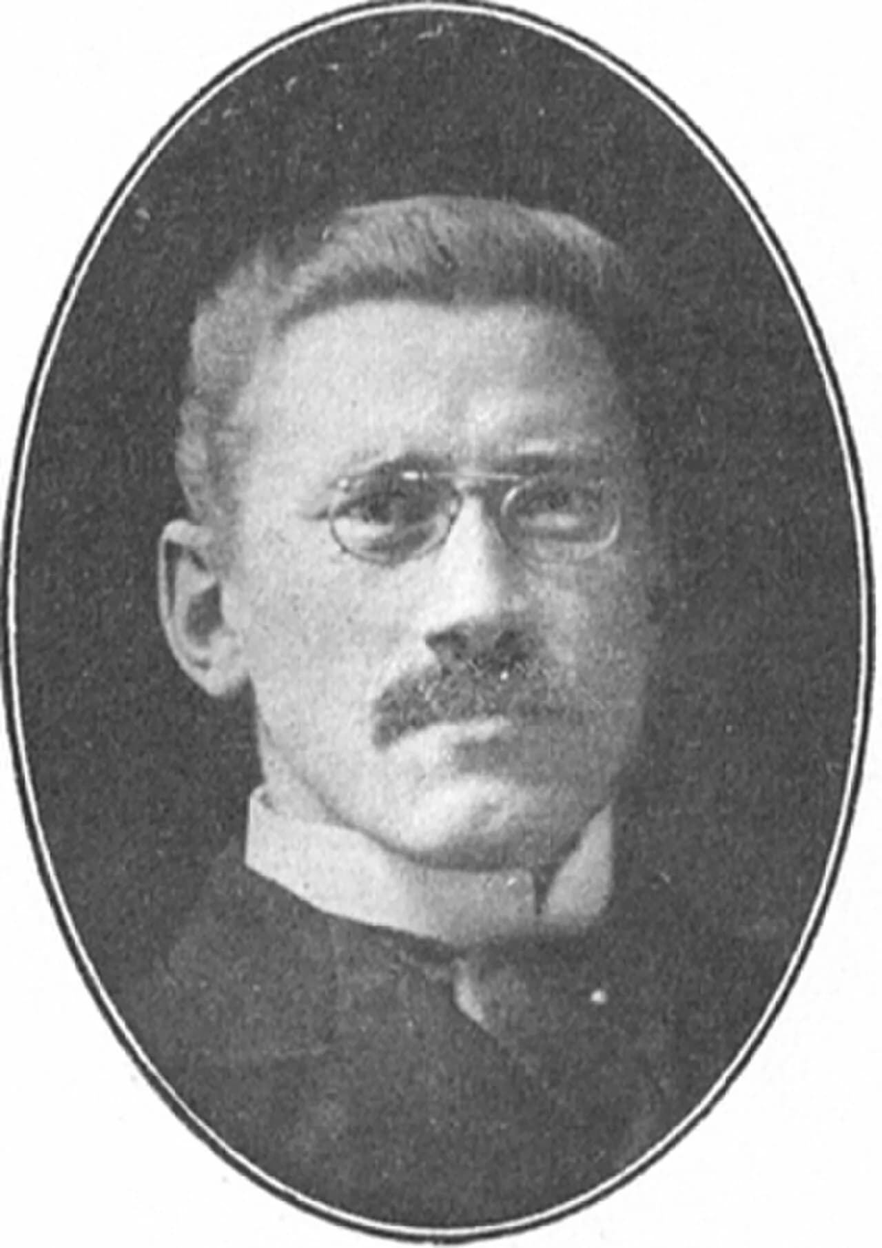 C Josef Lund