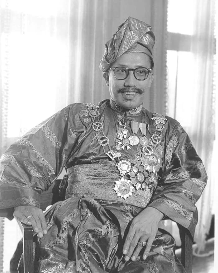 Omar Ali Saifuddien III.