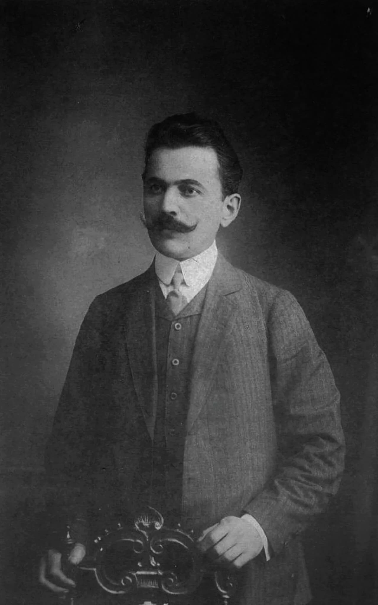 Asan Sabri Ayvazov