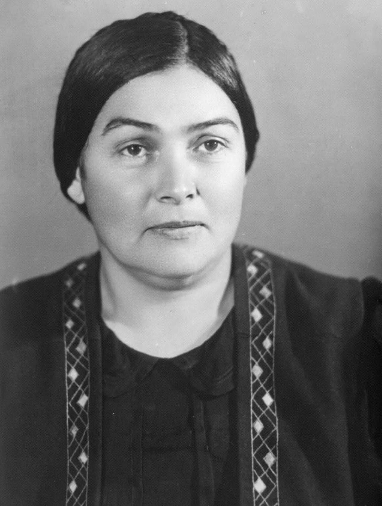 Bəsti Bağırova