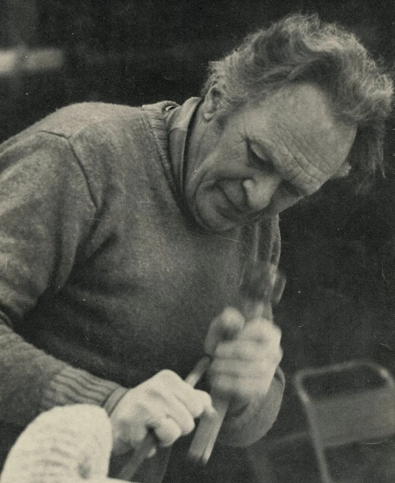 Robert Darnas