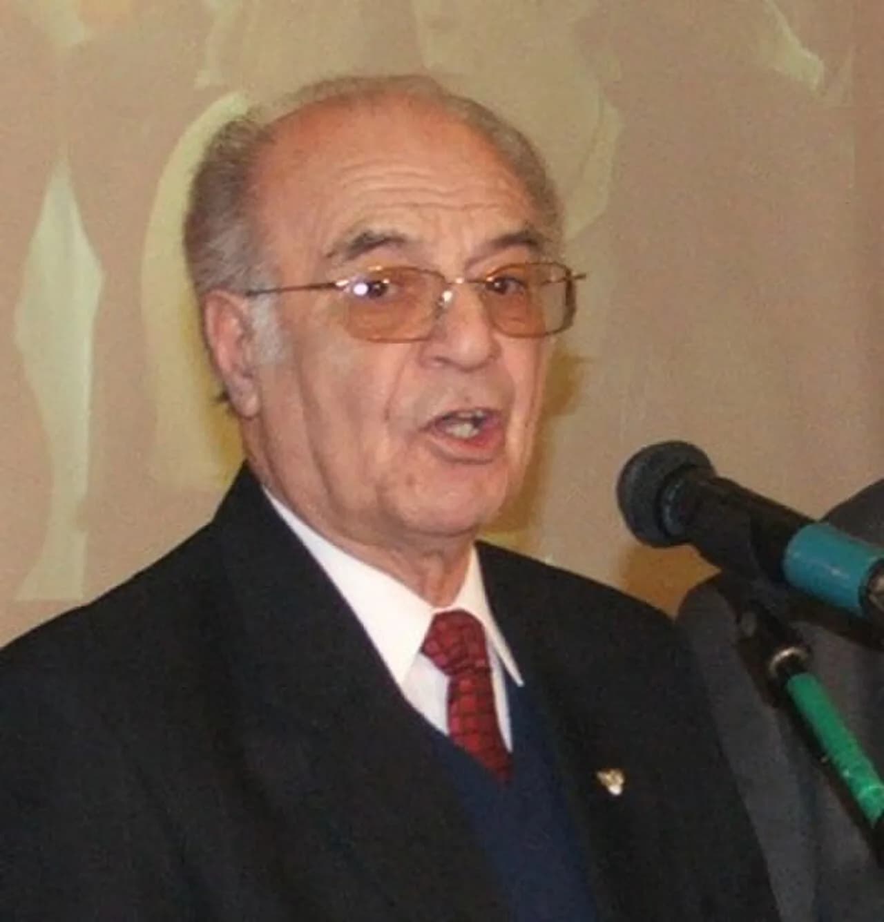 Mikhail Bushnov