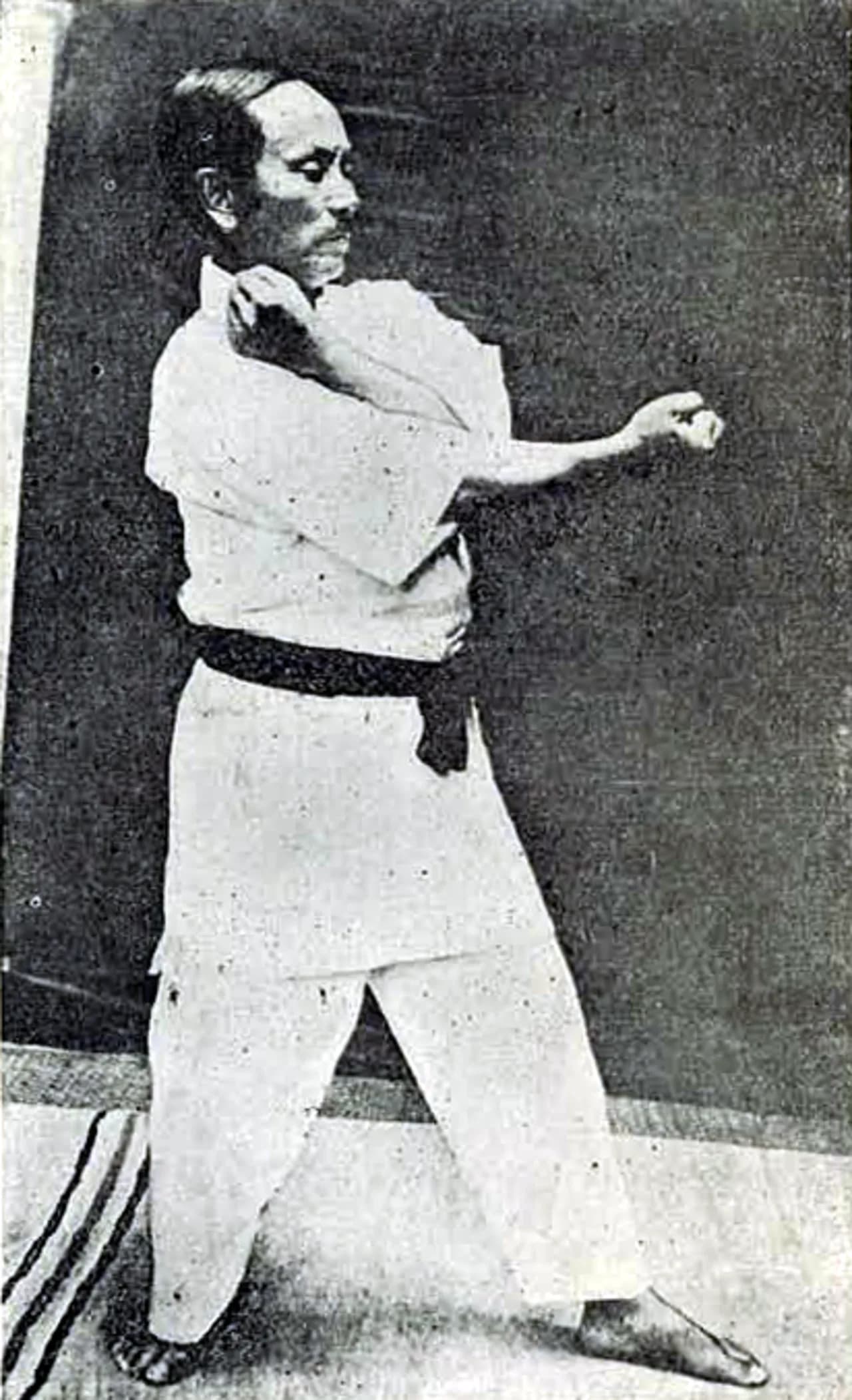 Funakoshi Gichin