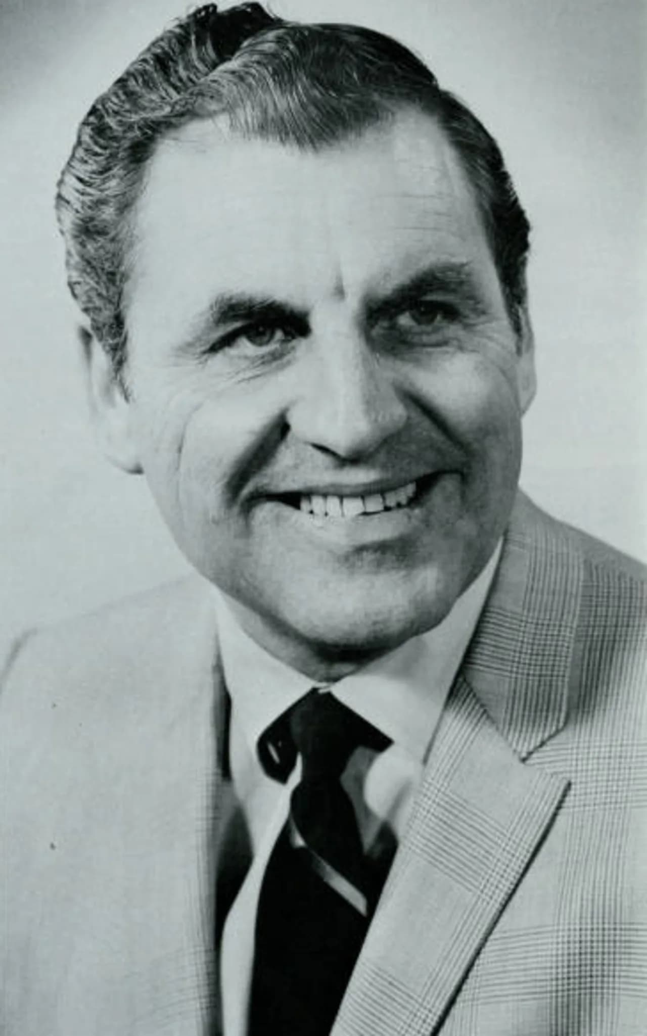 Guy Lewis