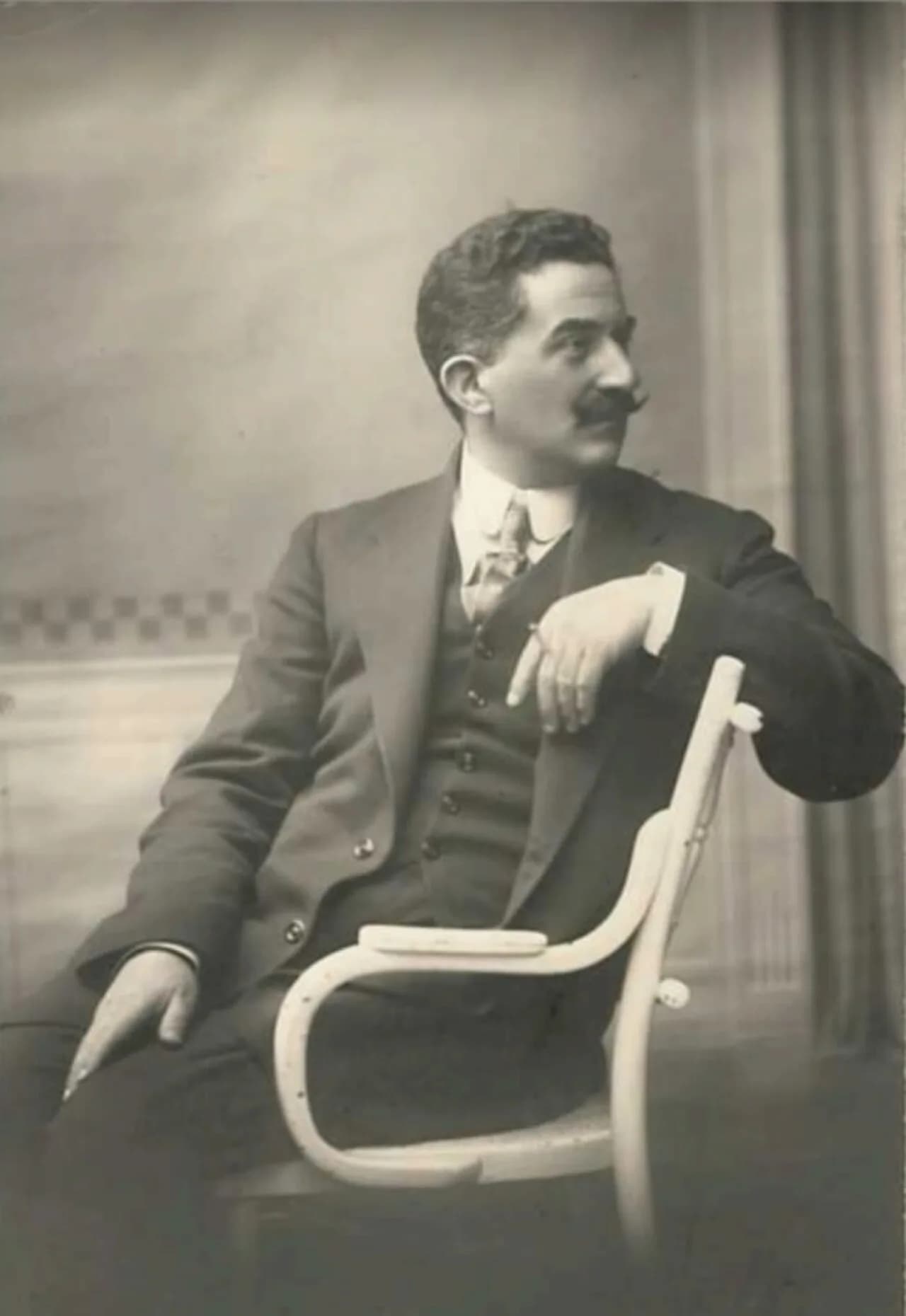 Menashe Halpern