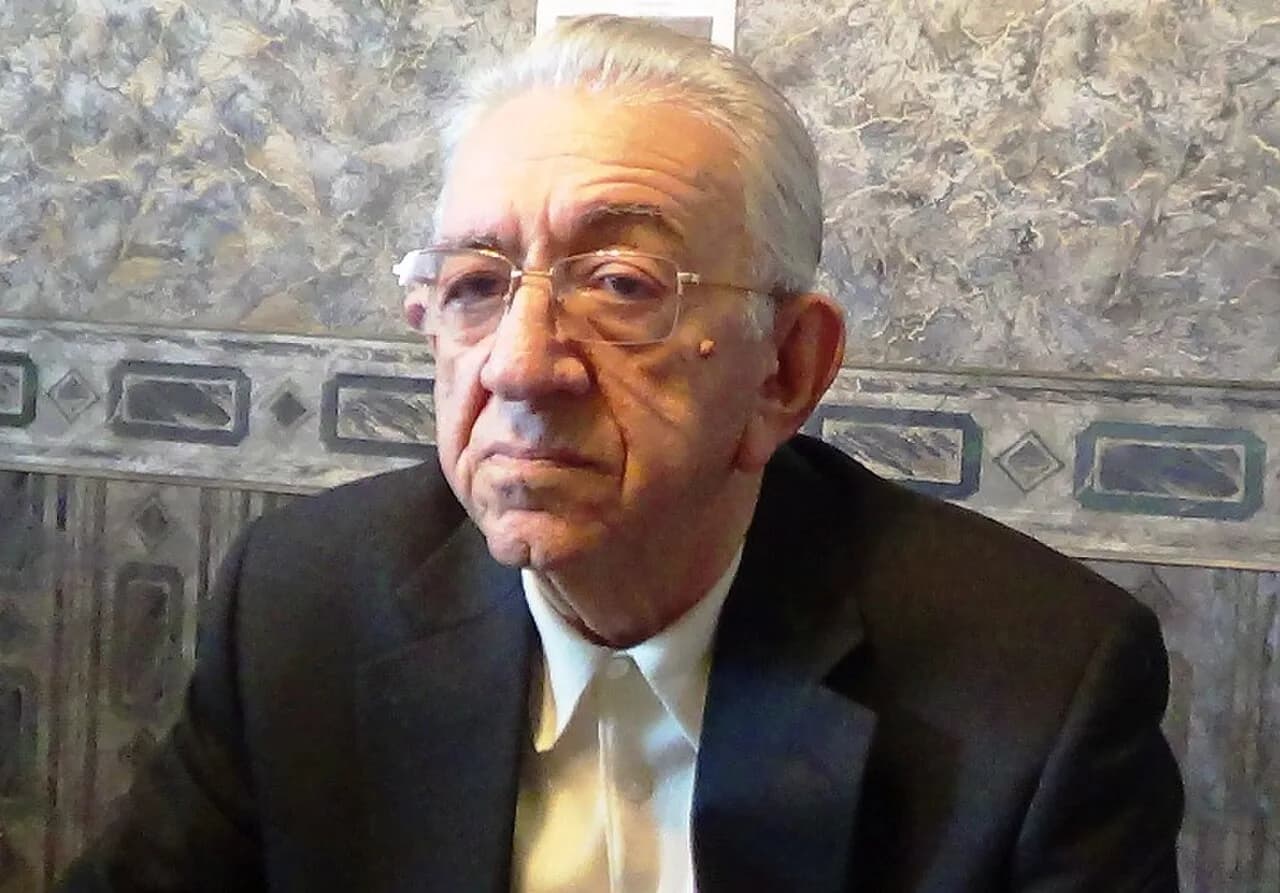 Vafa Guluzade