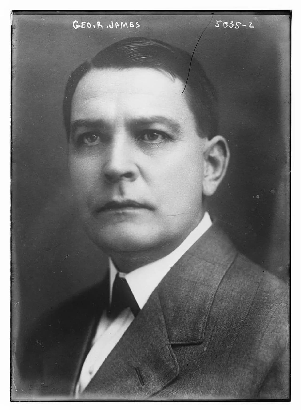 George Roosa James