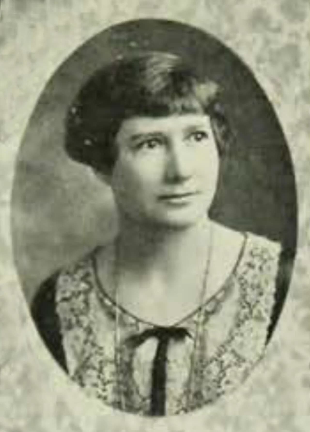 Jewell Jeannette Glass