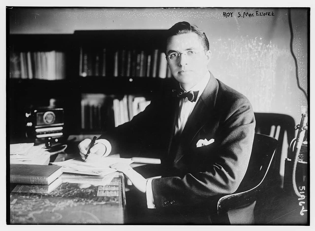 Roy Samuel MacElwee