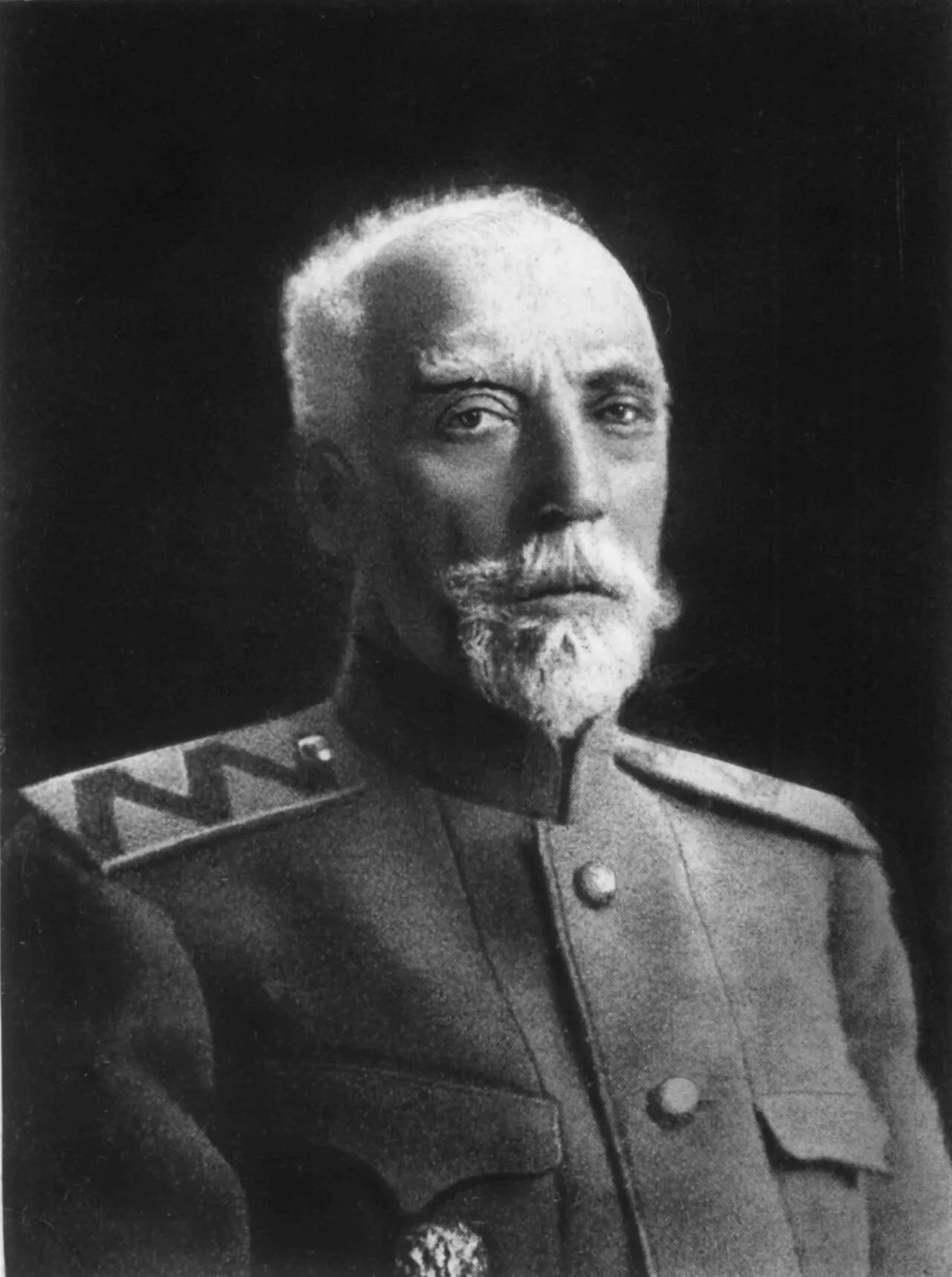 Nikolai Okulitš-Kazarin