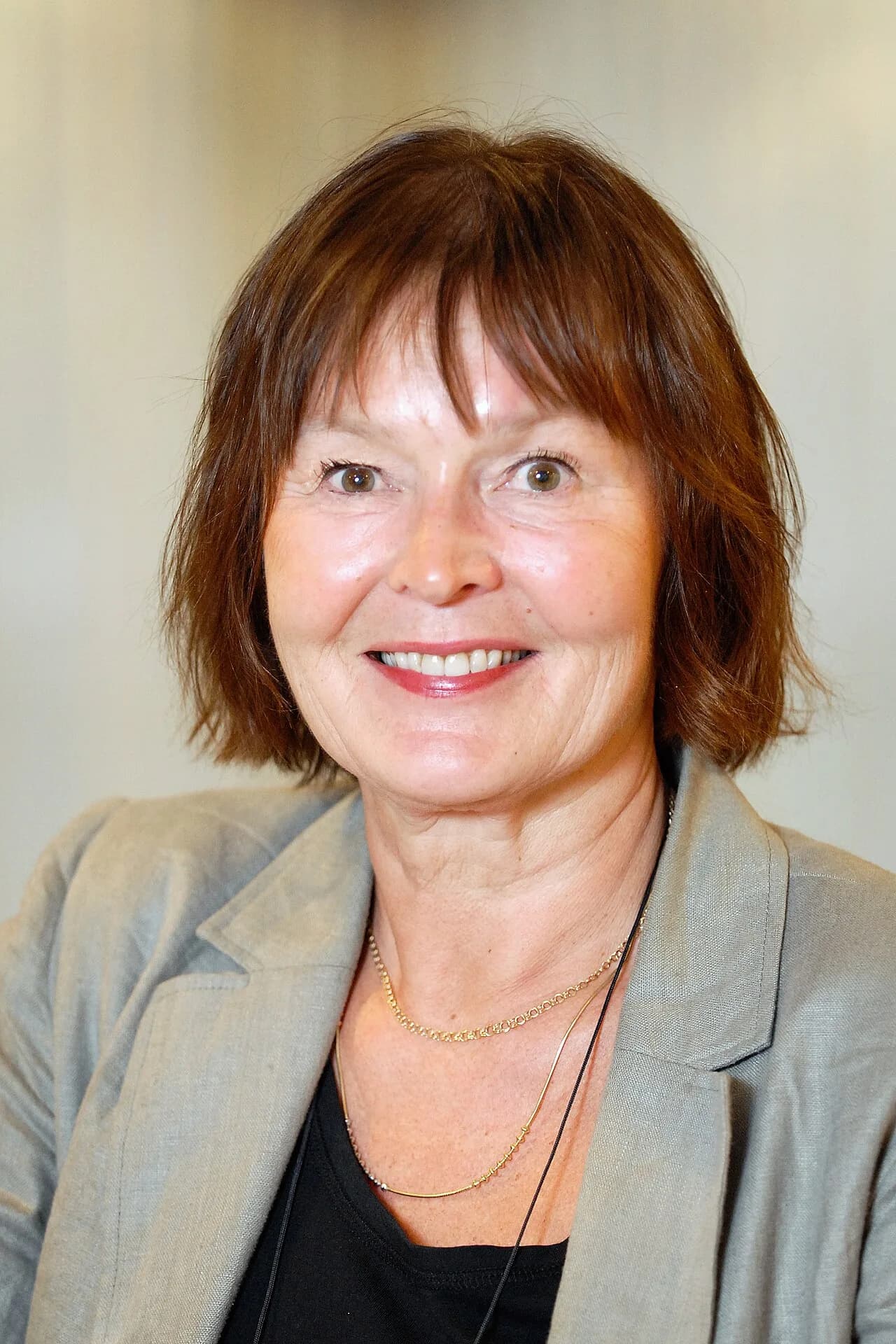 Elina Linna