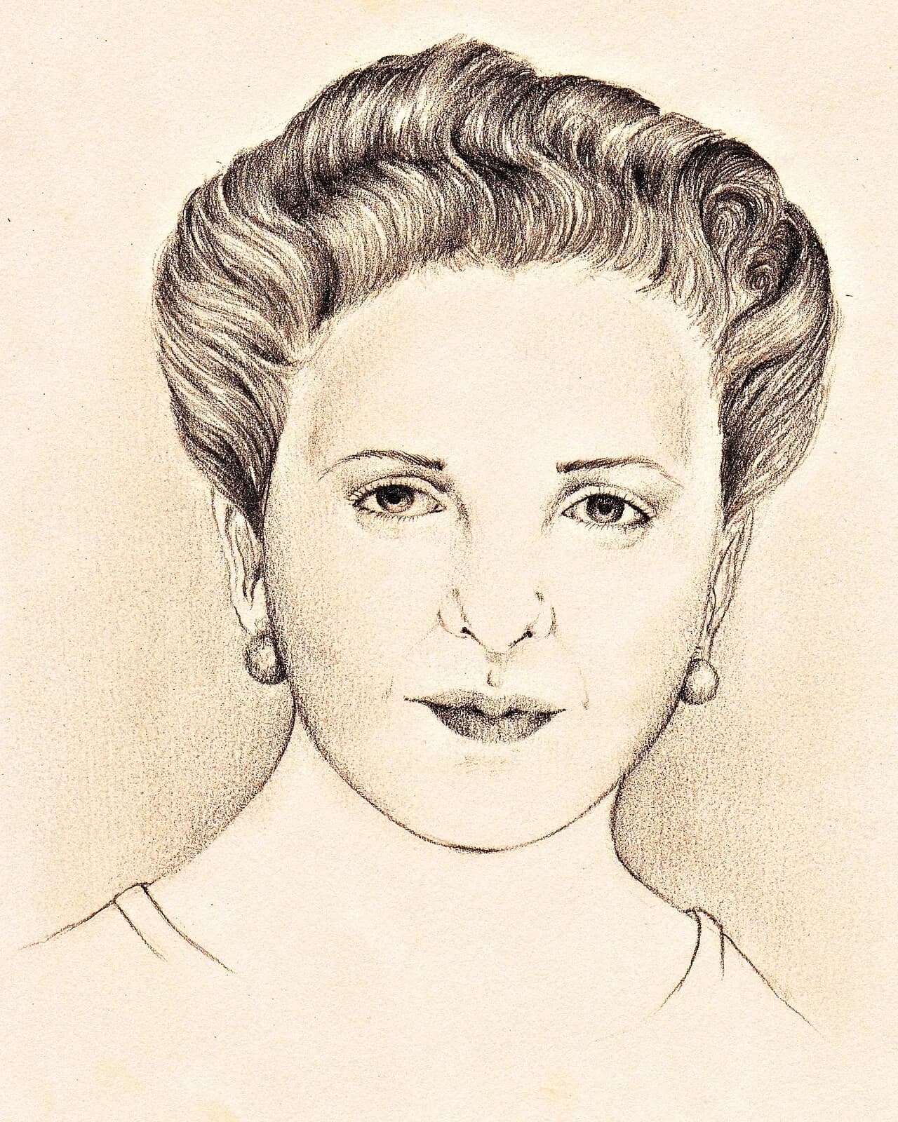 Elena Quiroga