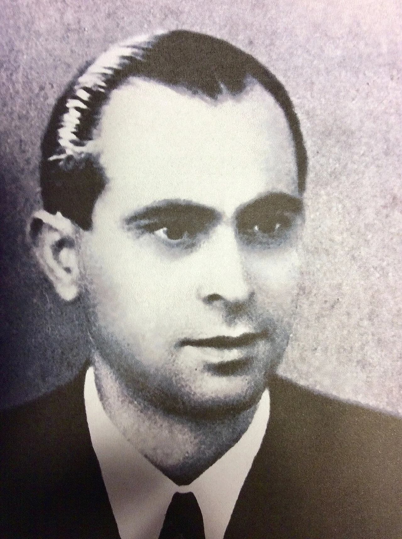 Zisis Oikonomou