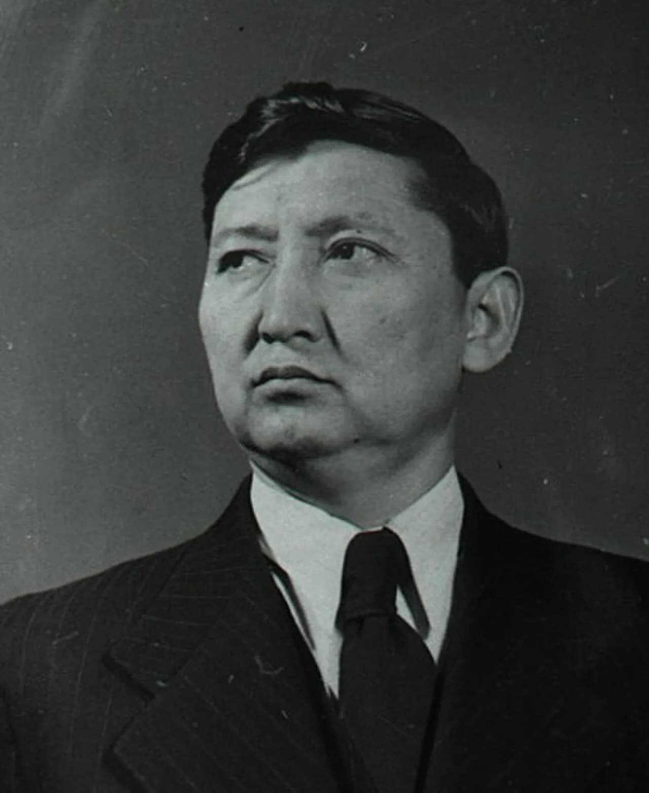 Iskhak Razzakov