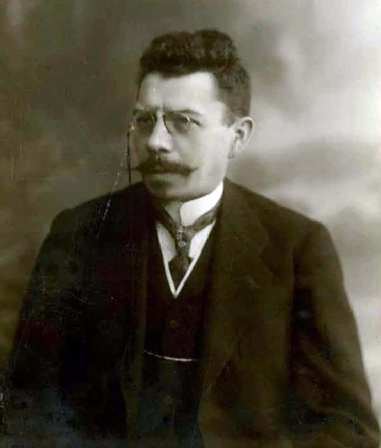 S. Belski