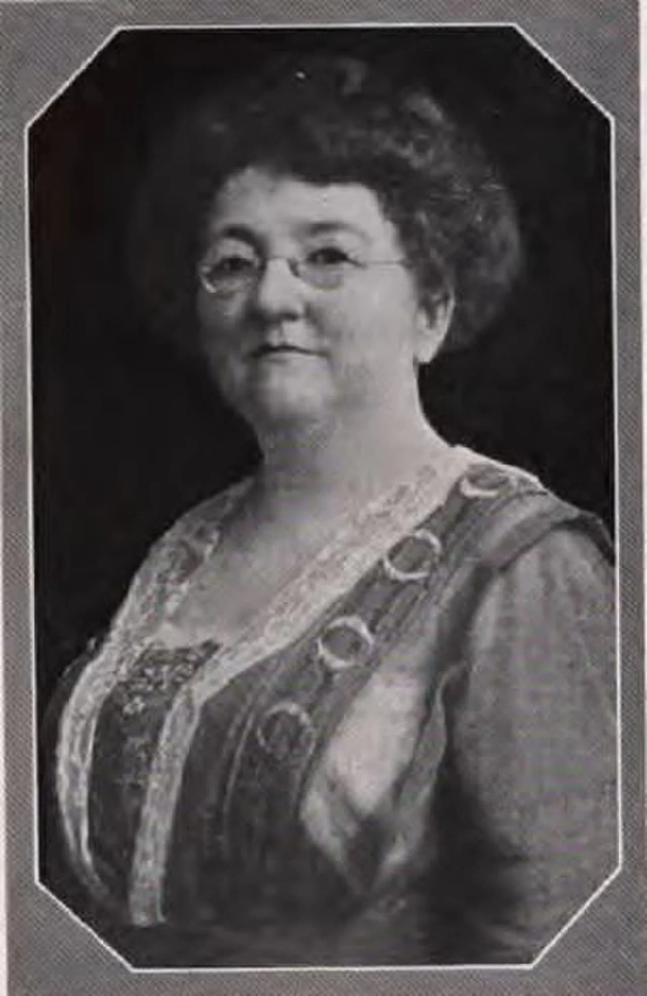 Clara Burdette