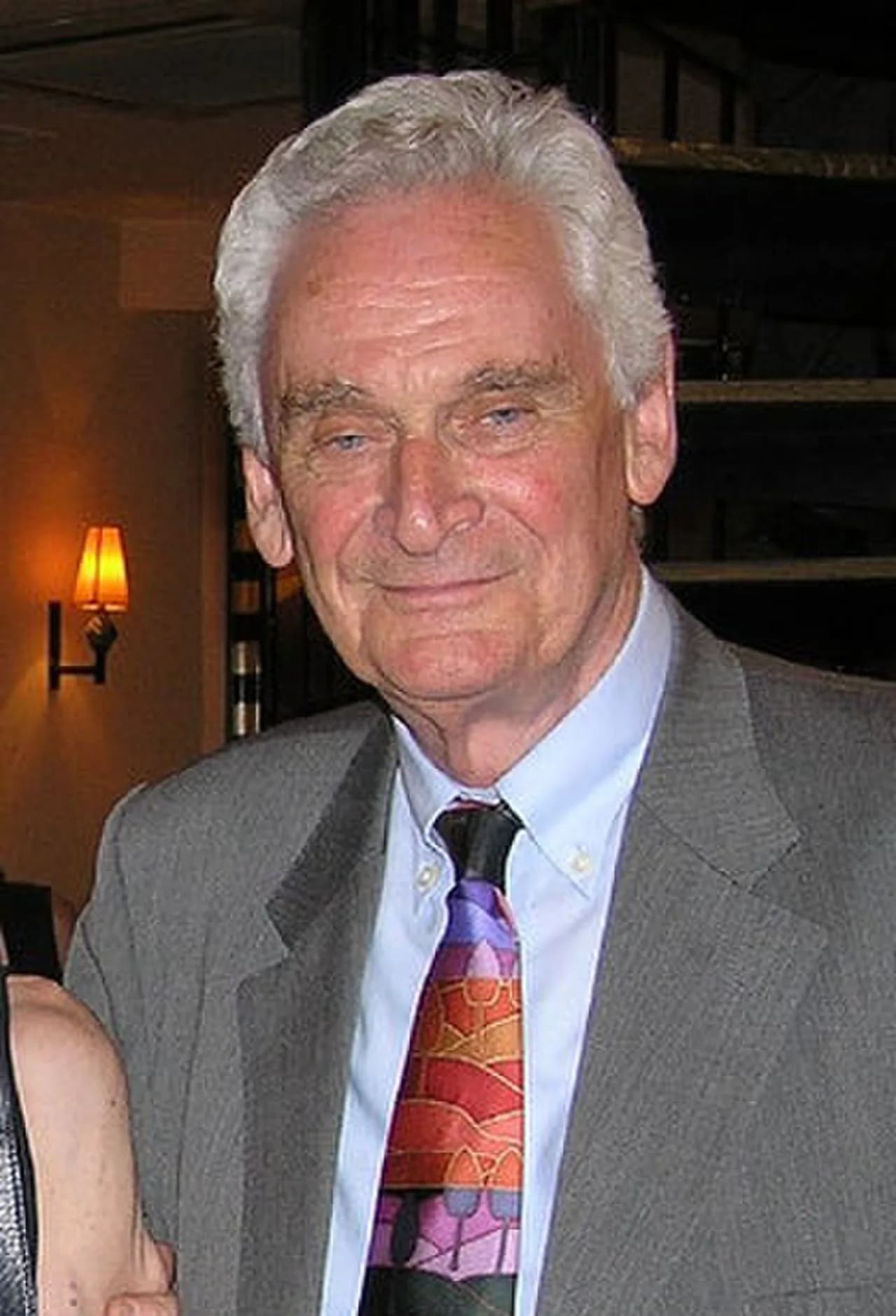 Vernon Heywood