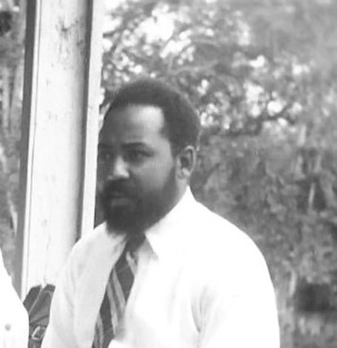 Simon Sanches