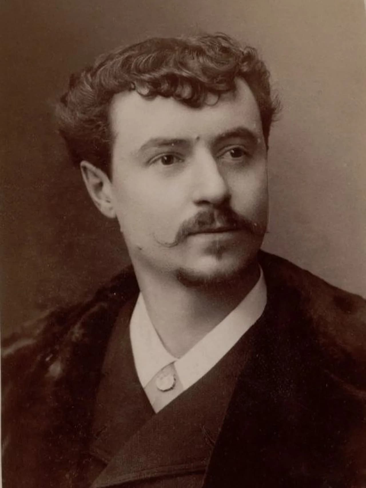 Maurice Volny