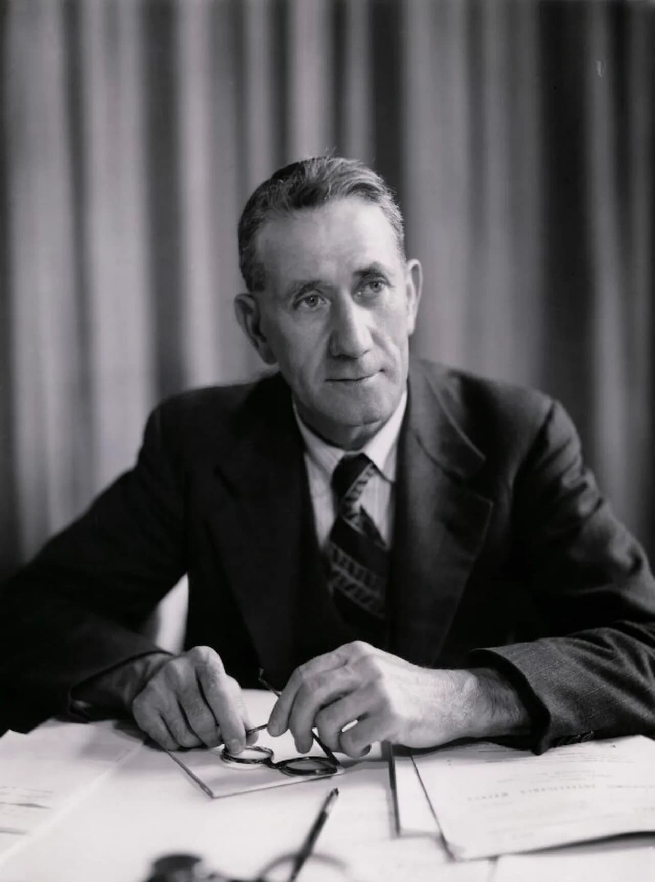 Alfred Barnes